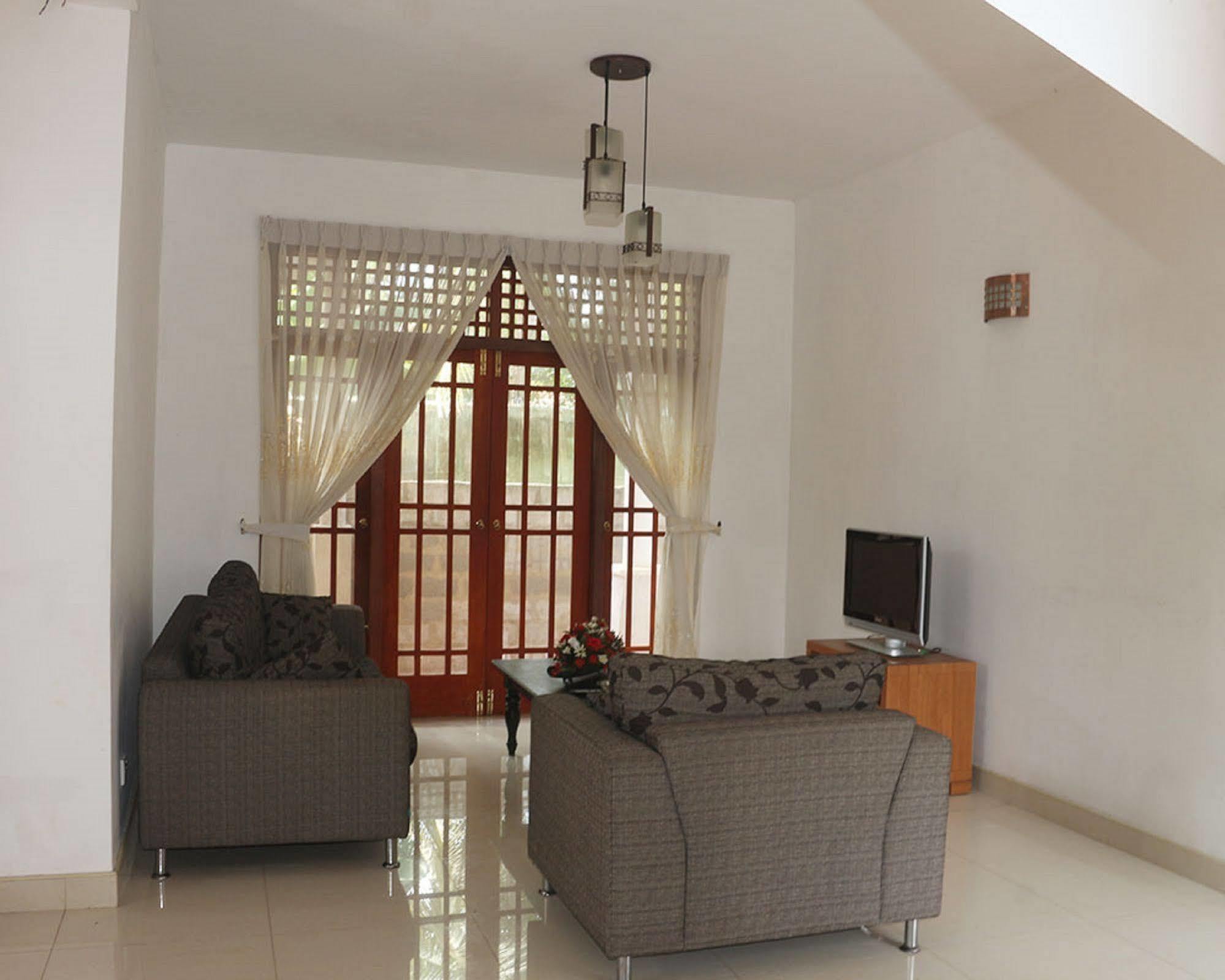 Hotel Red Rose Negombo Exteriér fotografie
